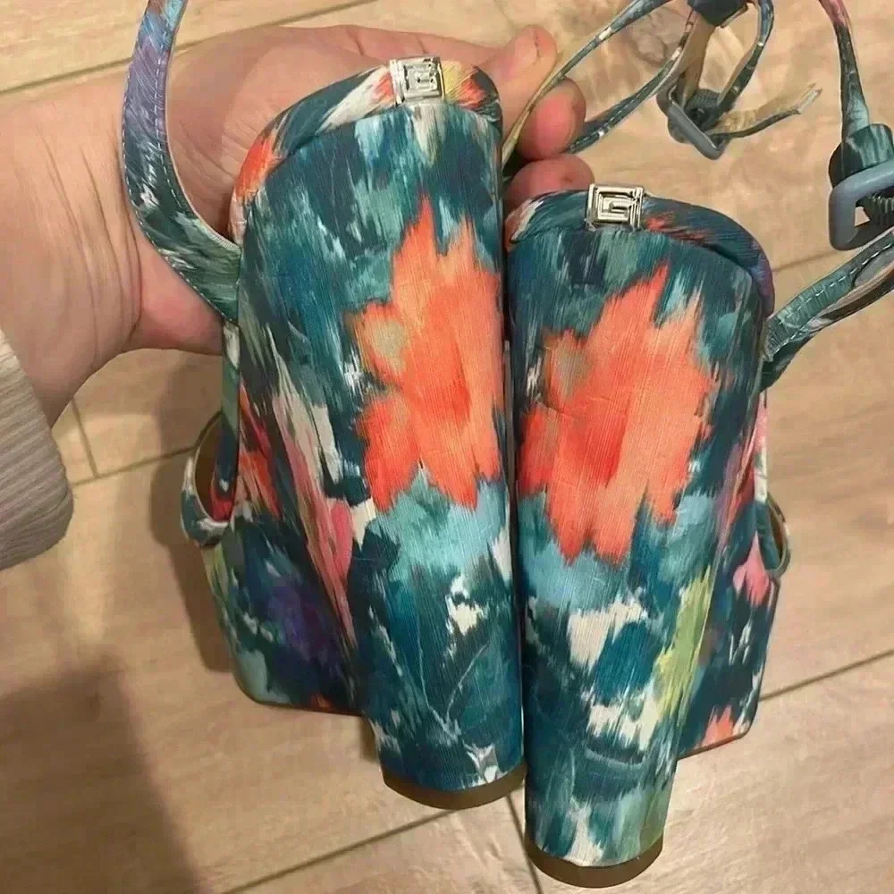 Guess new without